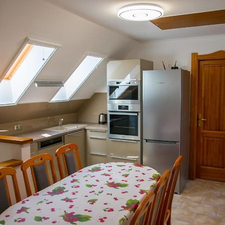 Hotel Tulipan Vendeghaz Orvenyes Zewnętrze zdjęcie