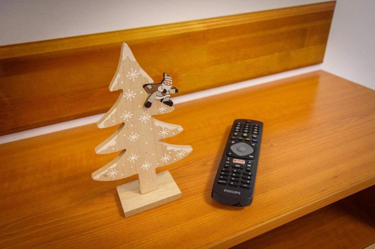 Hotel Tulipan Vendeghaz Orvenyes Zewnętrze zdjęcie
