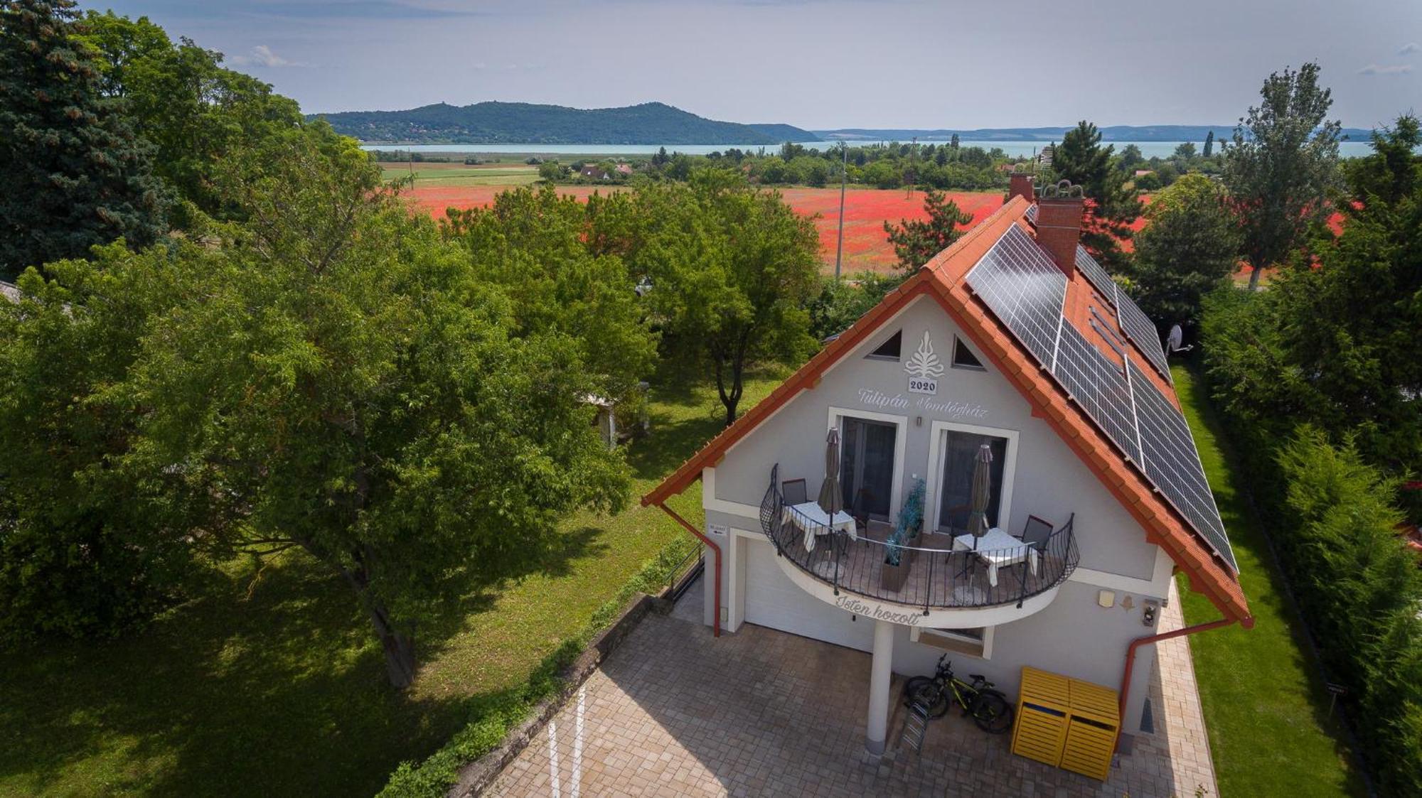 Hotel Tulipan Vendeghaz Orvenyes Zewnętrze zdjęcie